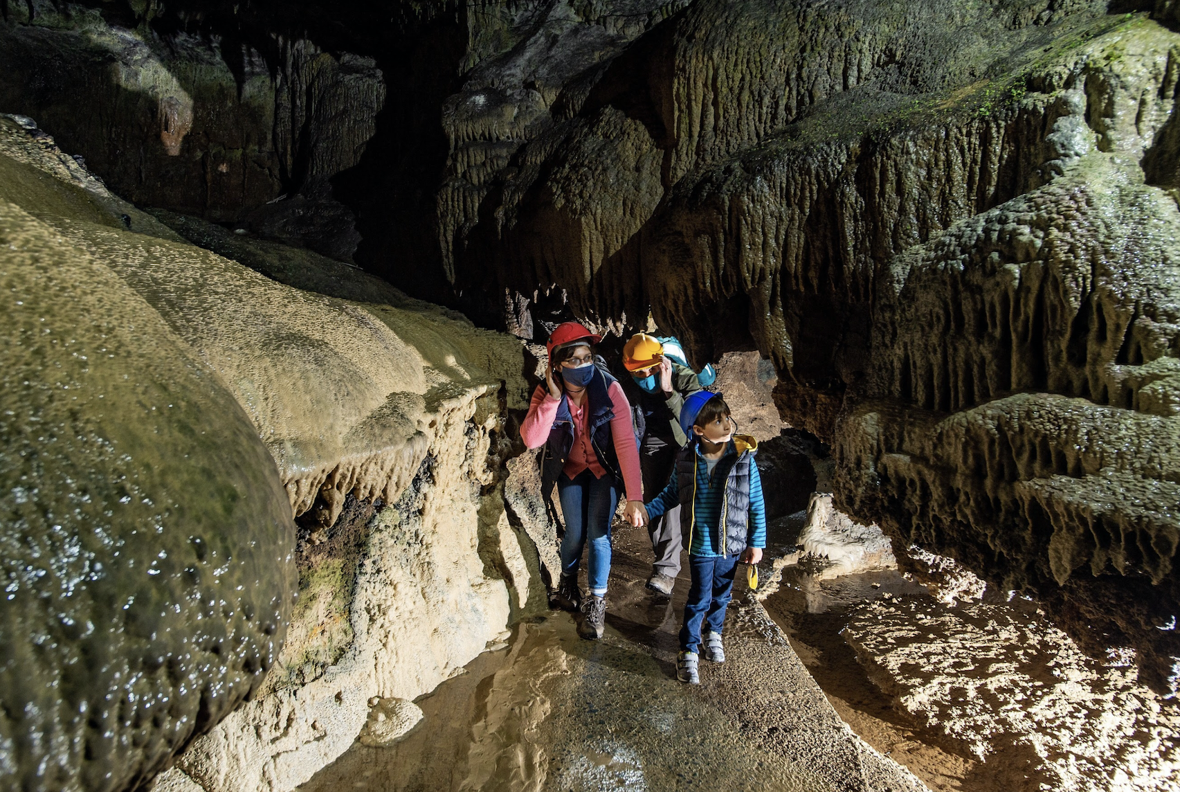 Read more about the article Family Adventure in the Yorkshire Dales; An Ingleborough Cave Family Itinerary